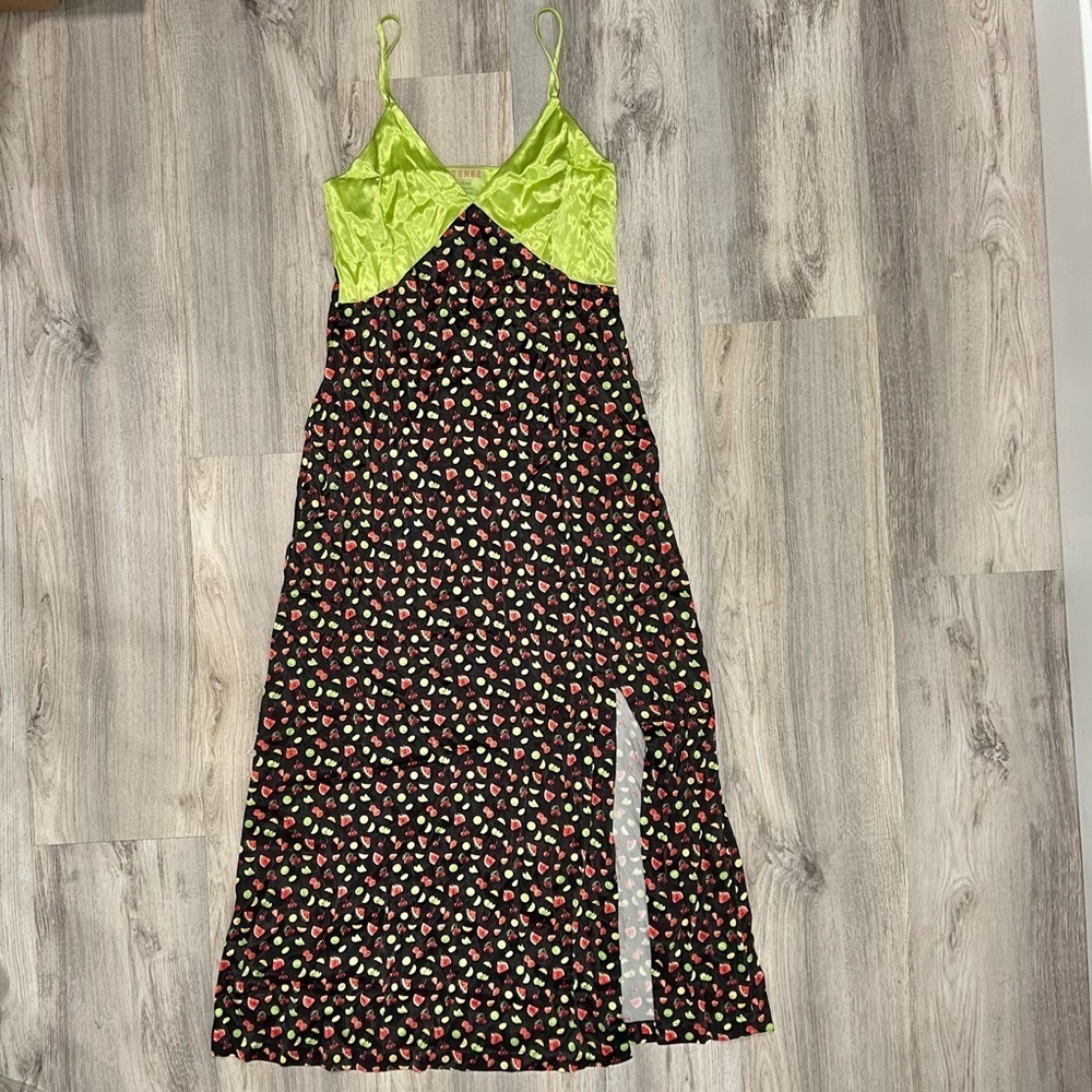 NWT Terez Satin Sleeveless V-Neck Maxi Dress Fruit Black Green Chartreuse Size S